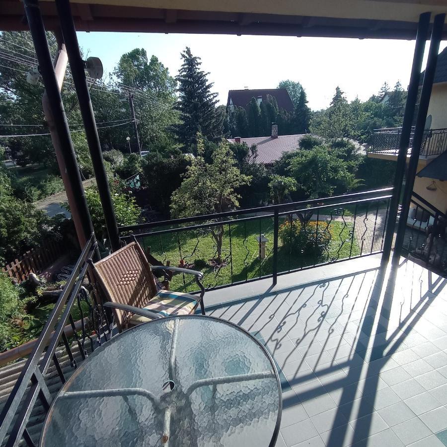 Rozsa Apartman Alsóörs Exterior foto